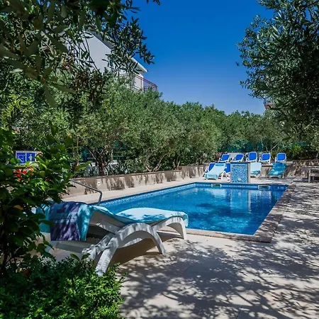 Rustica Dalmatia Апартаменты