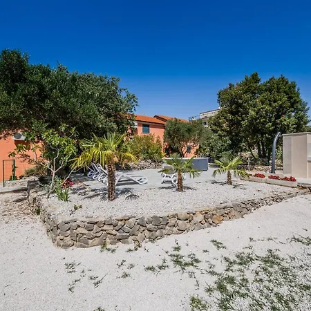 Apartamento Rustica Dalmatia *