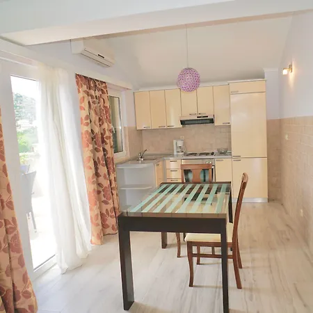 Rustica Dalmatia Сегет-Враница