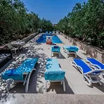 Rustica Dalmatia Apartamento *