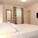 Rustica Dalmatia Lejlighed