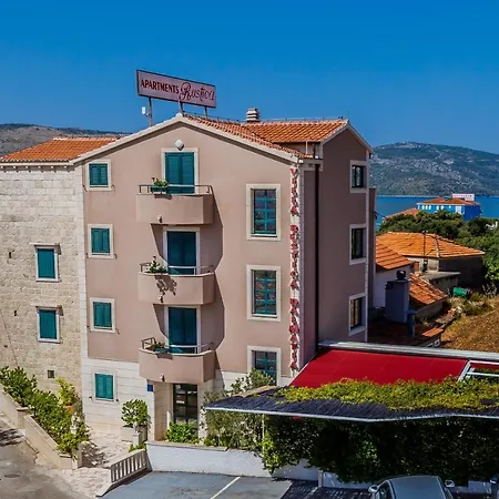 Rustica Dalmatia * Seget Vranjica