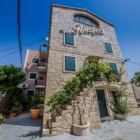 Rustica Dalmatia * Seget Vranjica