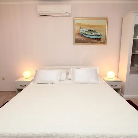 Rustica Dalmatia Apartamento Seget Vranjica