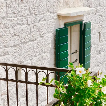 Apartment Rustica Dalmatia *