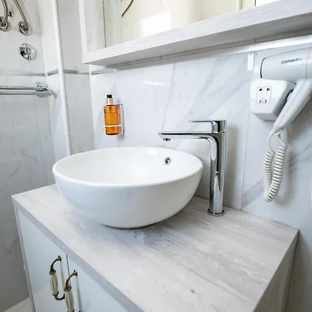 Rustica Dalmatia Apartment Seget Vranjica