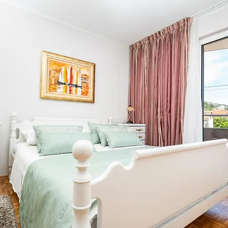 Apartment Rustica Dalmatia *