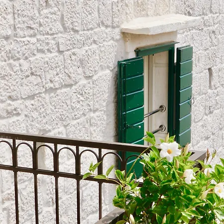 Rustica Dalmatia Seget Vranjica