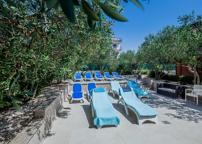 Rustica Dalmatia * Seget Vranjica