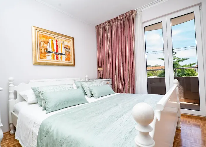 Rustica Dalmatia Seget Vranjica