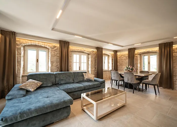 Rustica Dalmatia Seget Vranjica